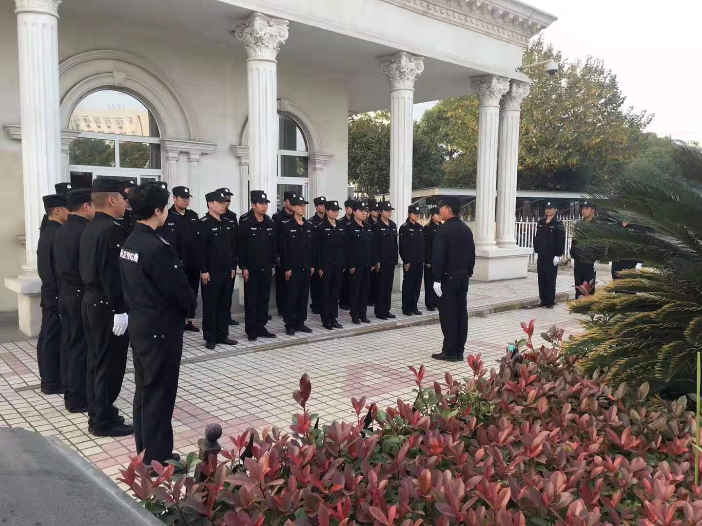 廠(chǎng)區(qū)保安服務(wù)