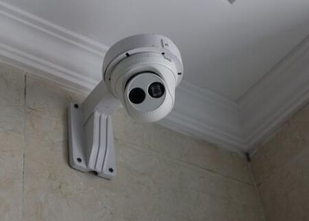 安裝襄陽(yáng)監(jiān)控?cái)z像頭有什么基本要求？具體請(qǐng)看三點(diǎn)！
